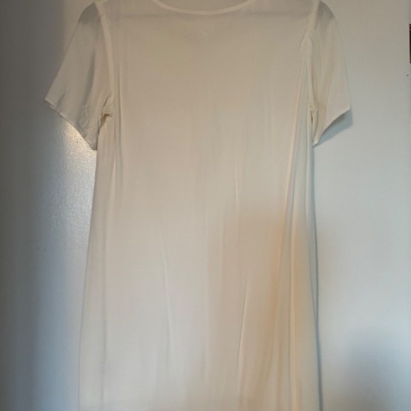 Aritzia tshirt dress - Picture 3 of 3
